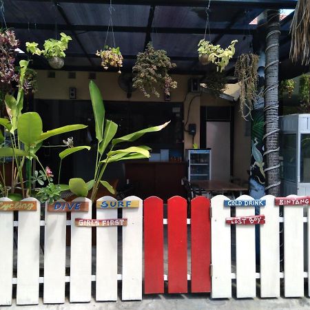 Ala Hostel Seminyak Zewnętrze zdjęcie