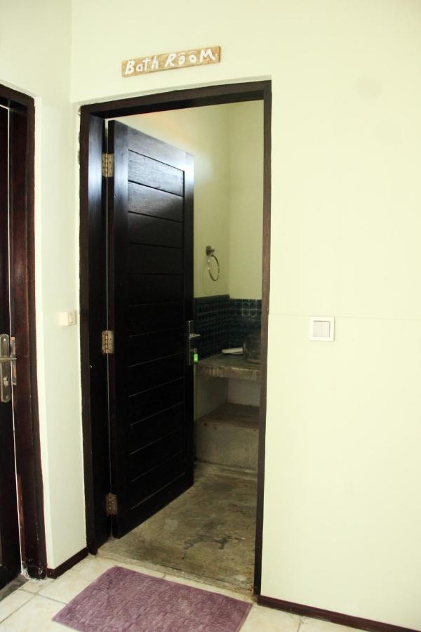 Ala Hostel Seminyak Zewnętrze zdjęcie